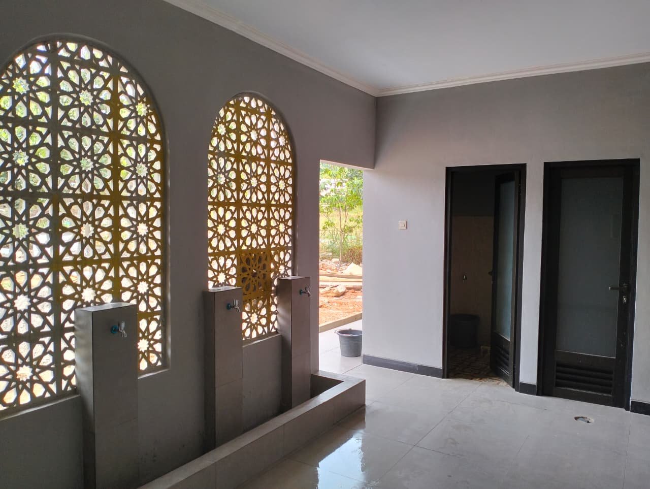 Pekerjaan renovasi masjid - Image 3