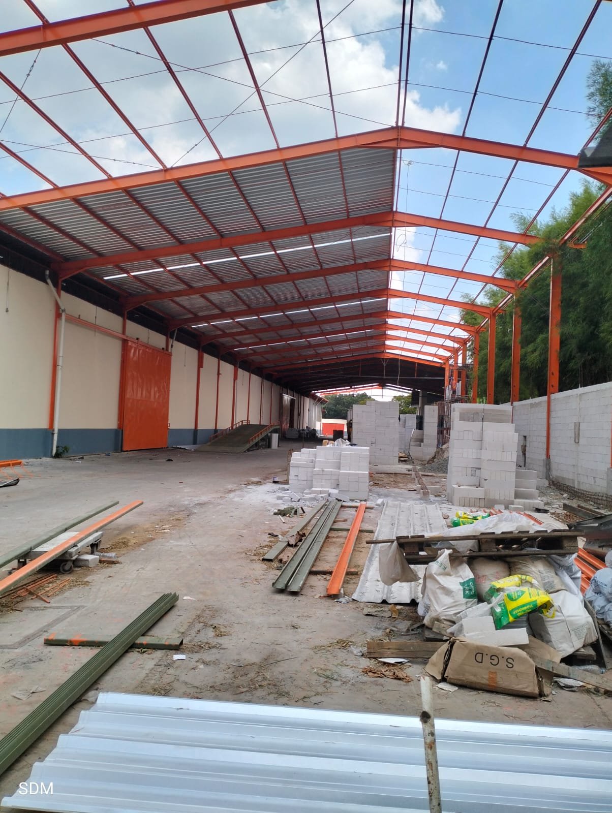 Penambahan Ruangan Gudang